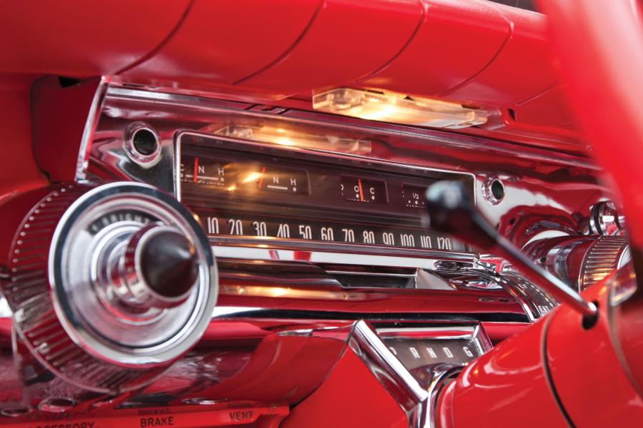 Детали экстерьера Buick Limited Convertible 1958 года  (фото 31 из 57)
